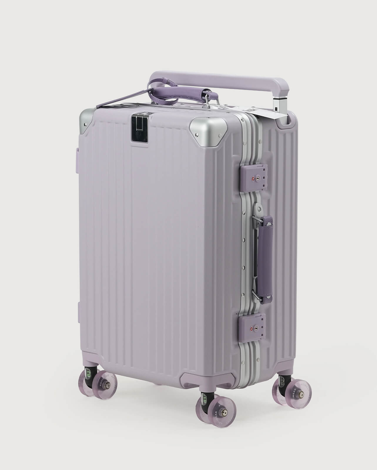 TravelCore Aluminum Spinner Suitcase | Purple Purple